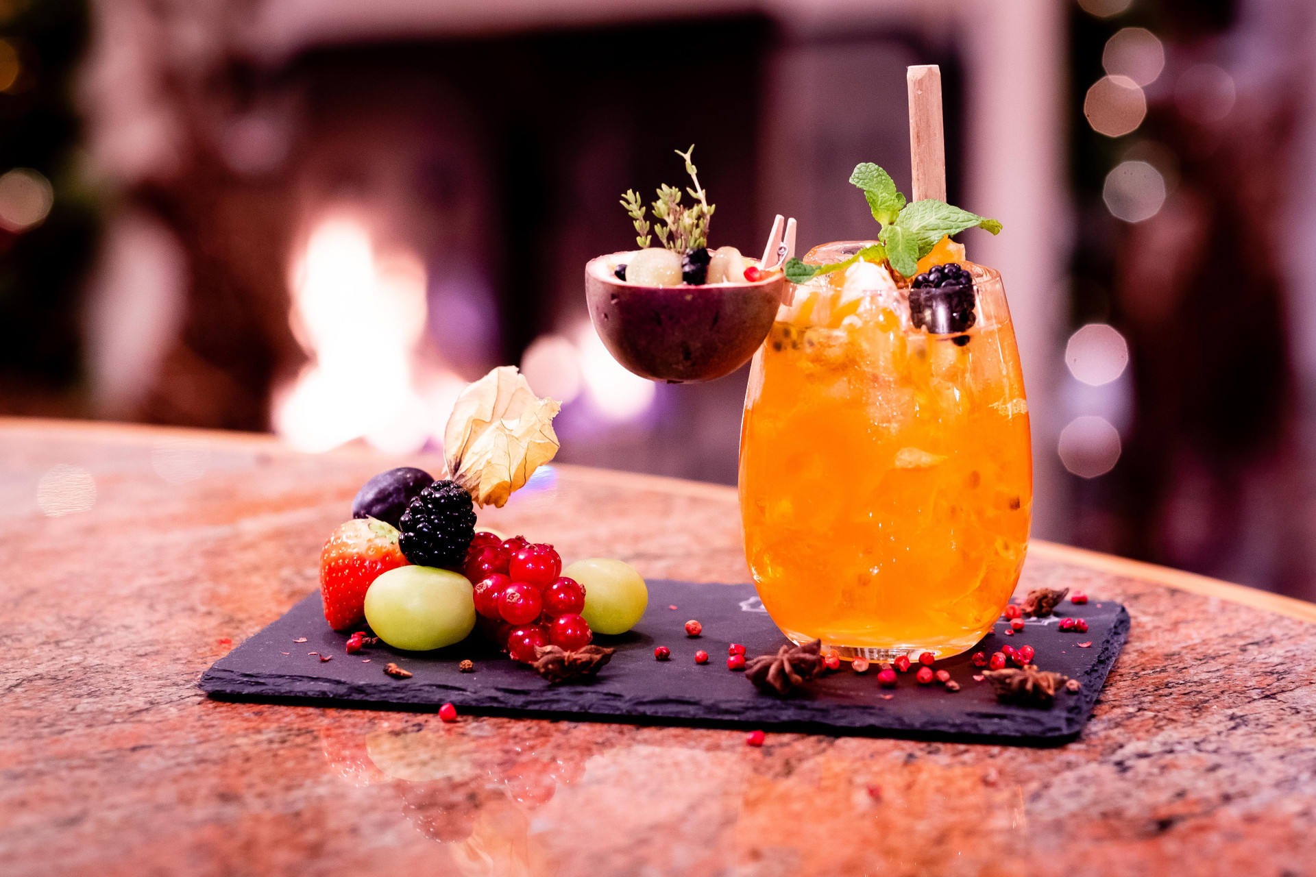 Bar/Salón Le Châtelain