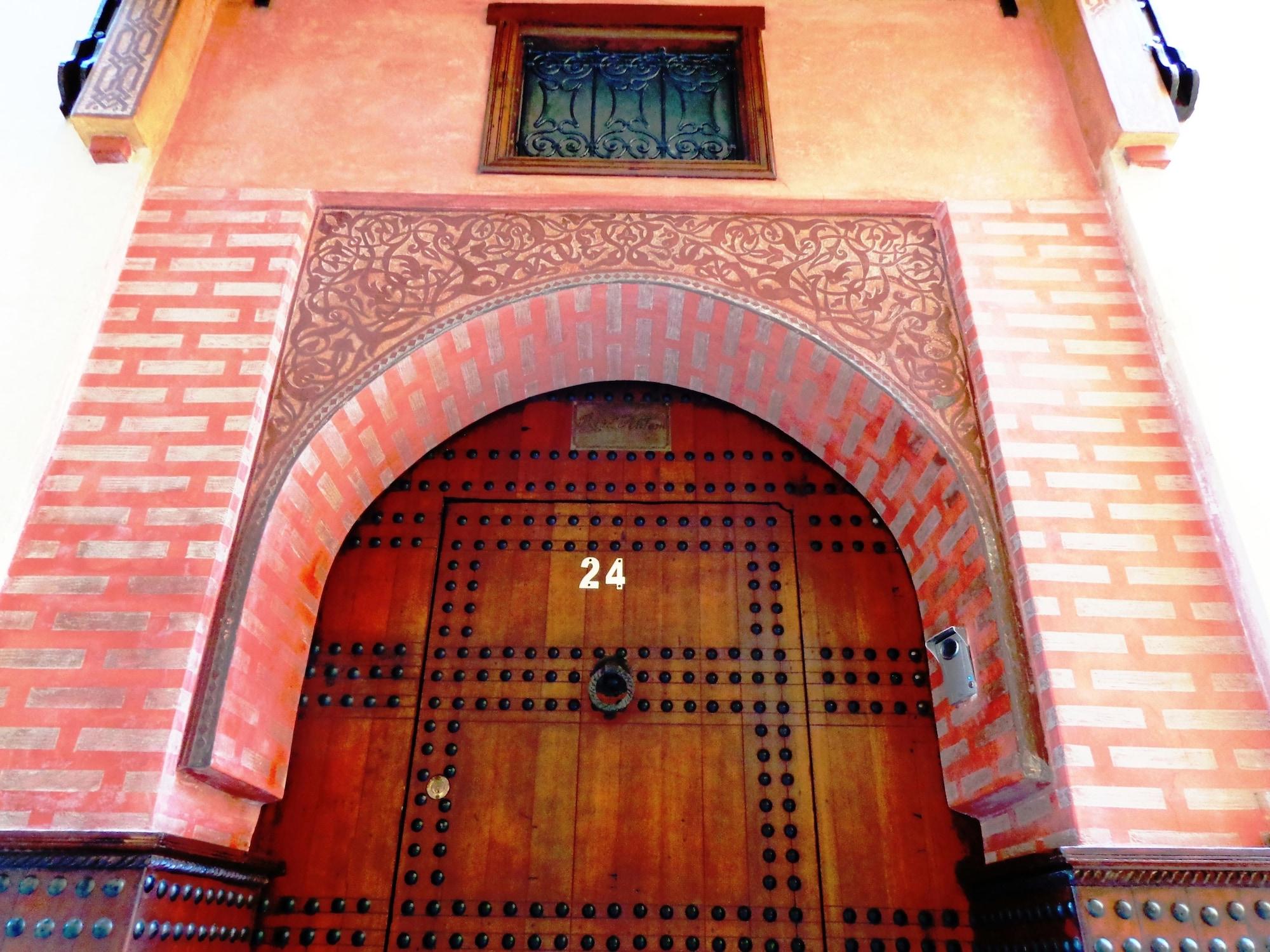 Vista Exterior Riad Ahlam
