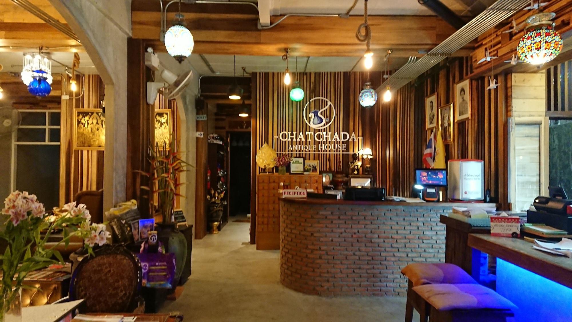 Varios Chatchada House