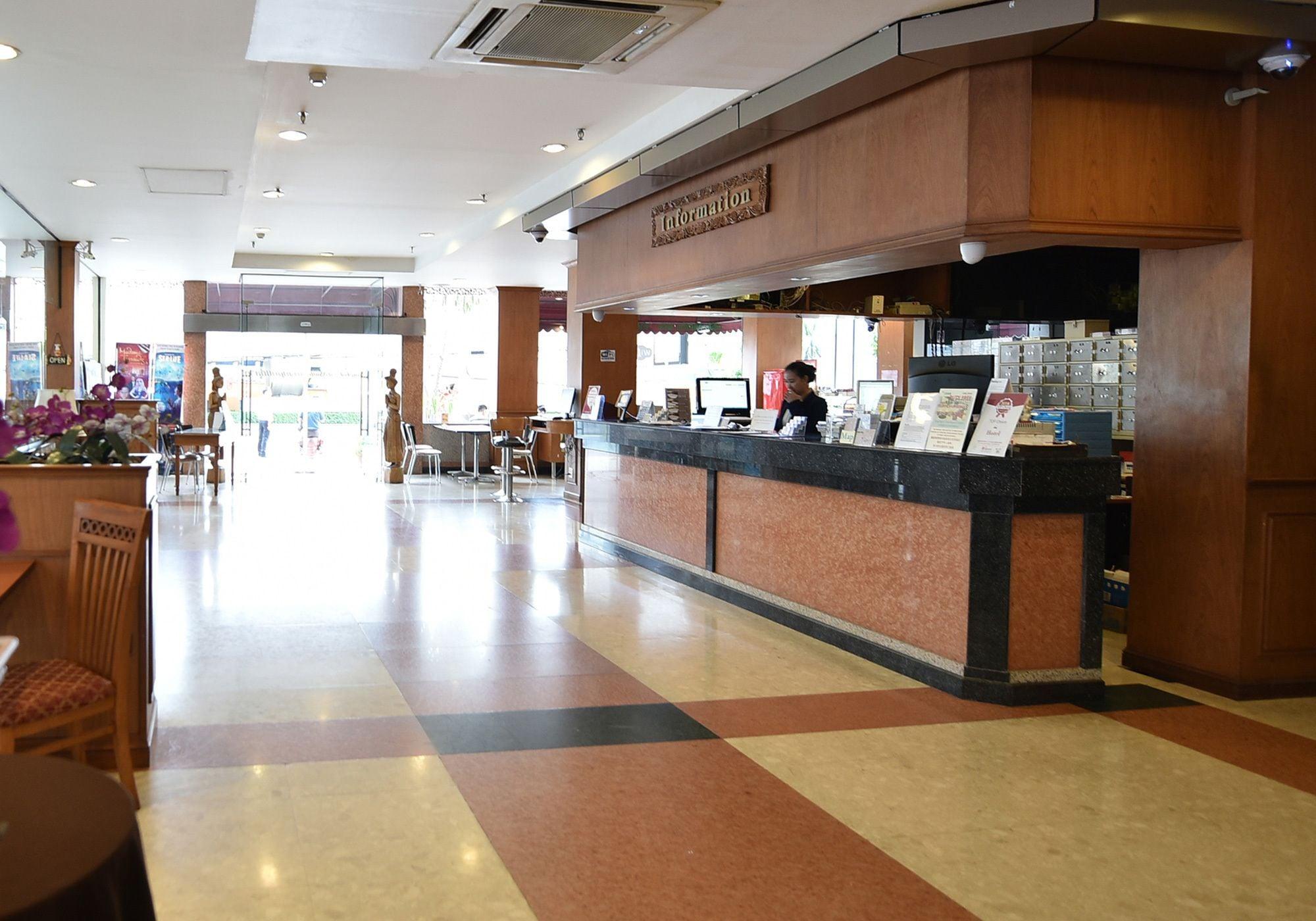 Vista Lobby Bangkok City Suite