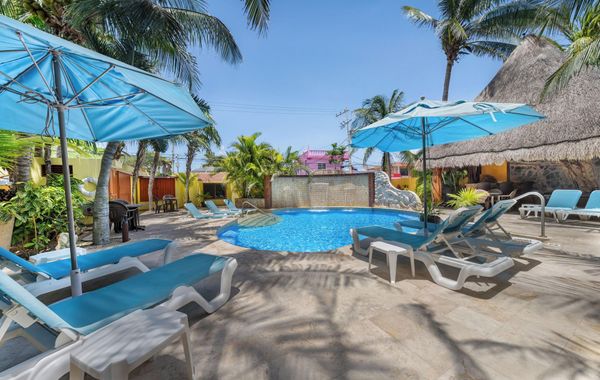 Adult-only, luxury villa in tropical oasis, close to restaurants & beach - Los mejores hoteles solo adultos en Isla Mujeres, México