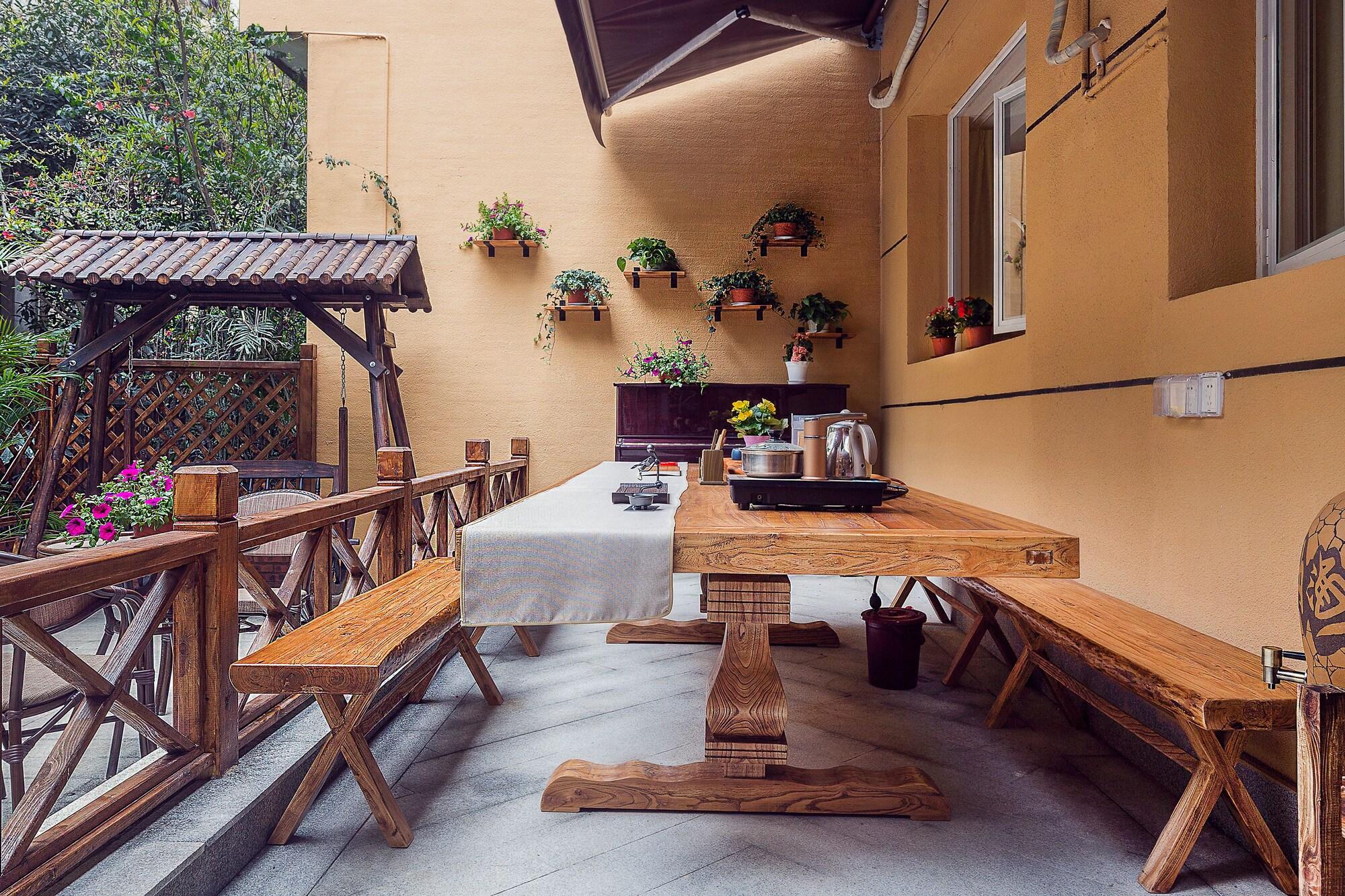 Varios YIN City Inn First Branch