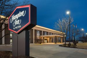 Alojamiento - Hampton Inn Lawrence
