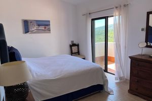 Alquiler Vacacional - Stunning 4 bed villa with pool, and views , on a hill behind Faro, sleeps 8+1