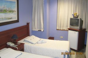 Alojamiento - Hotel Dorada Plaza