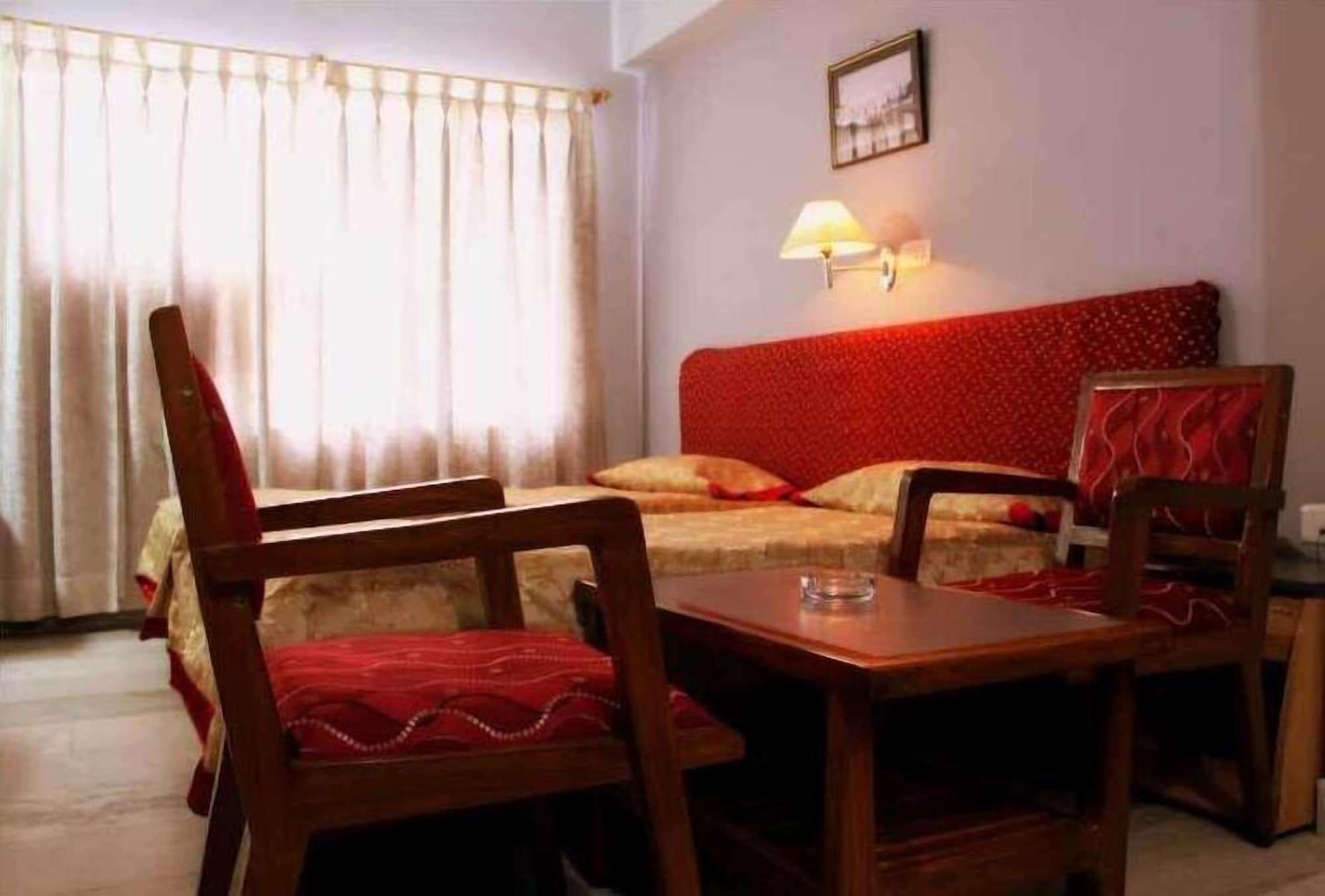 Set de Habitación Pallavi International Hotel
