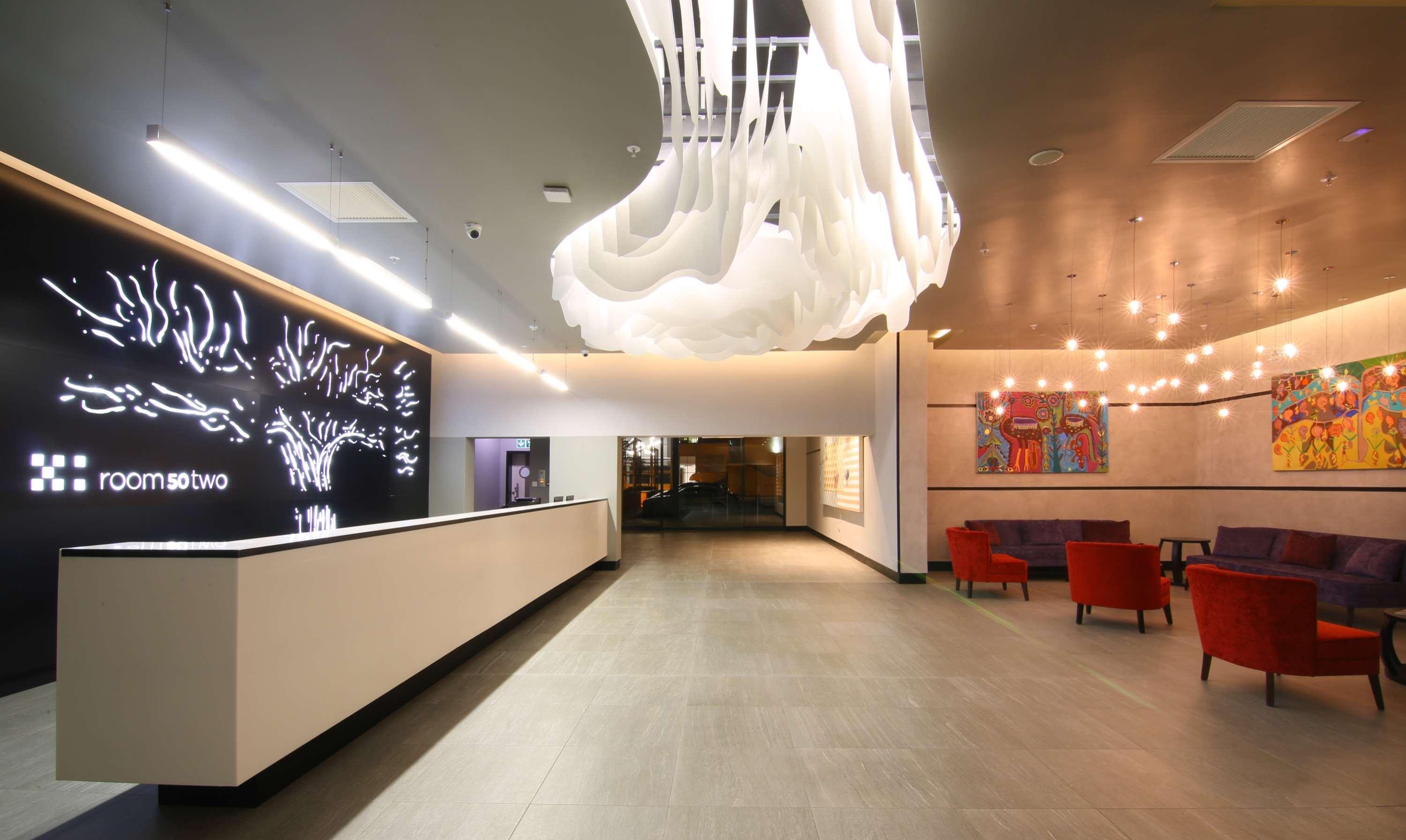 Vista Lobby Room 50 Two