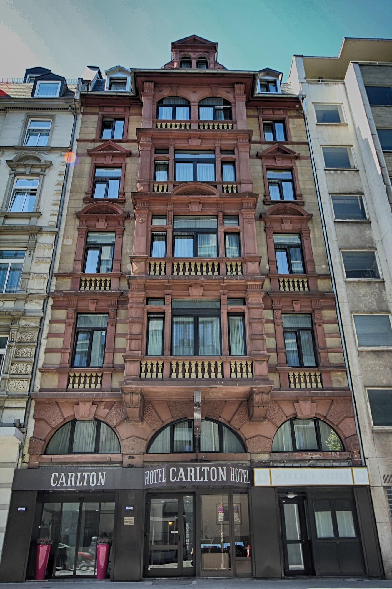 Vista Exterior Hotel Carlton