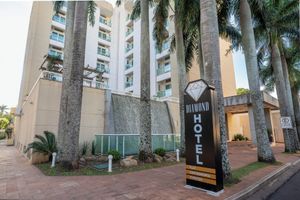 Alojamiento - Diamond Hotel