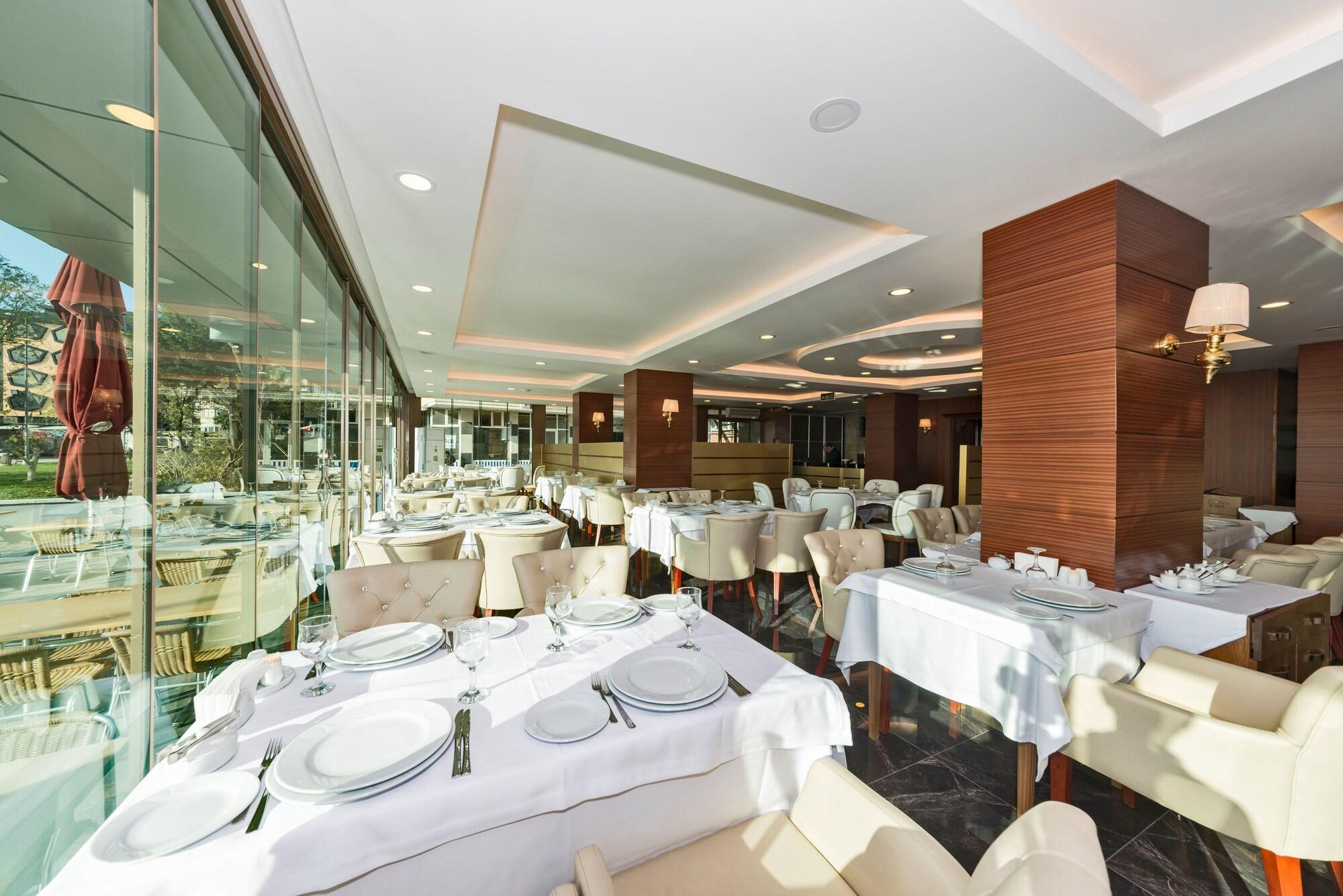 Sala de Reuniones Cevheri's Hotel