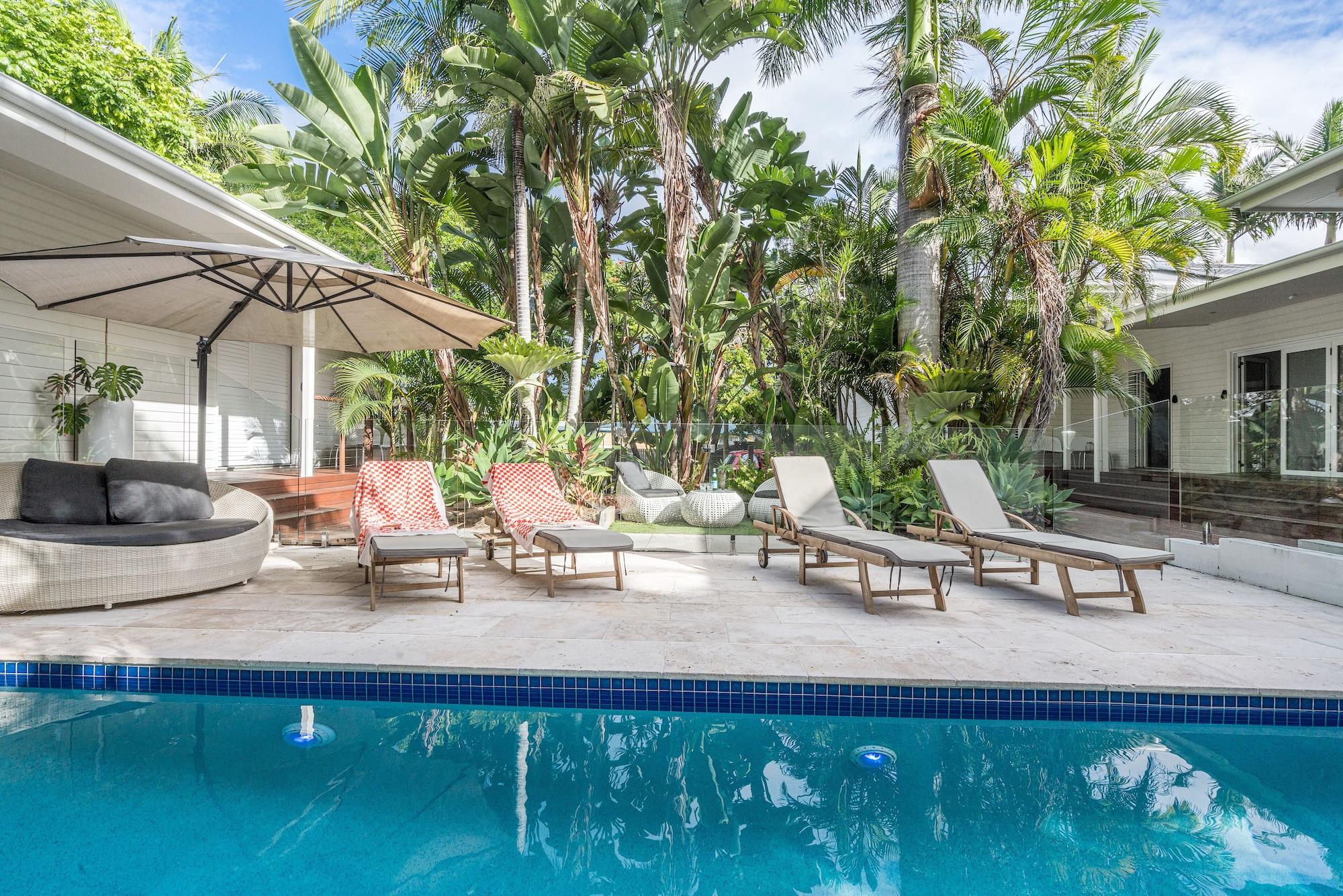 Vista Piscina Cove Studios