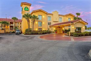 Alojamiento - La Quinta Inn by Wyndham Orlando Airport West