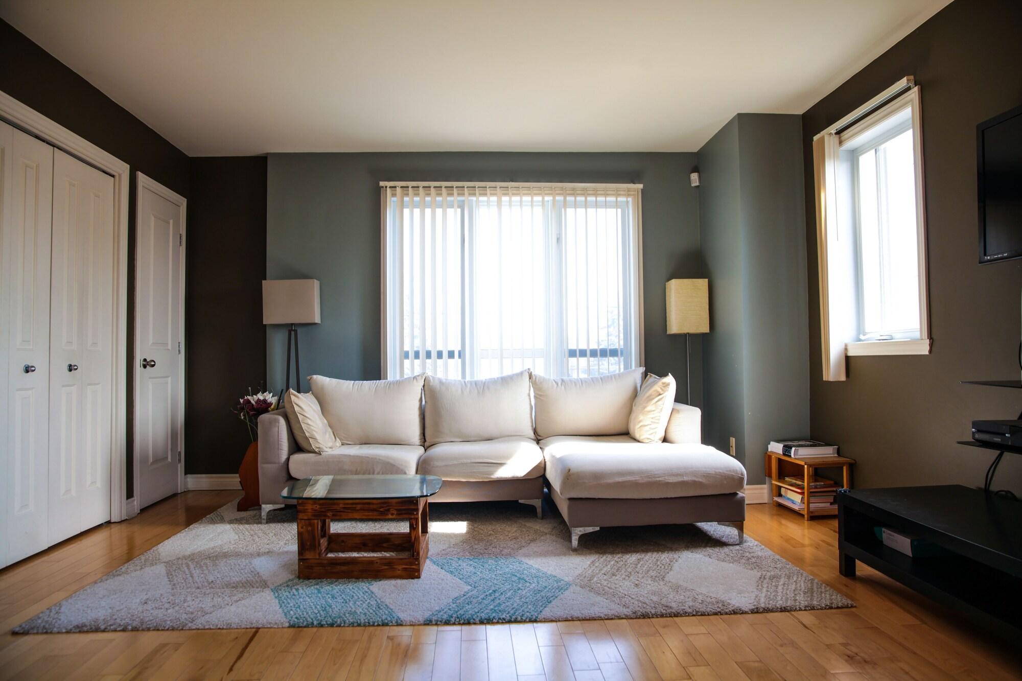 Varios Appartement Hotel Grand Montreal