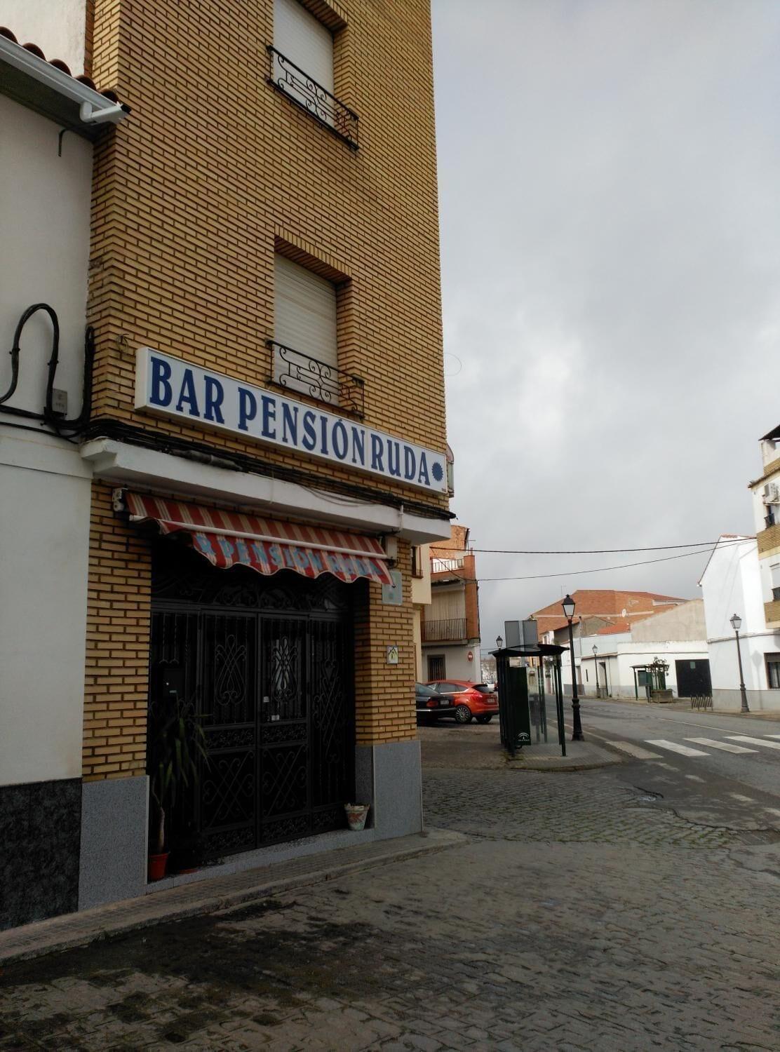 Vista Exterior Pension Ruda