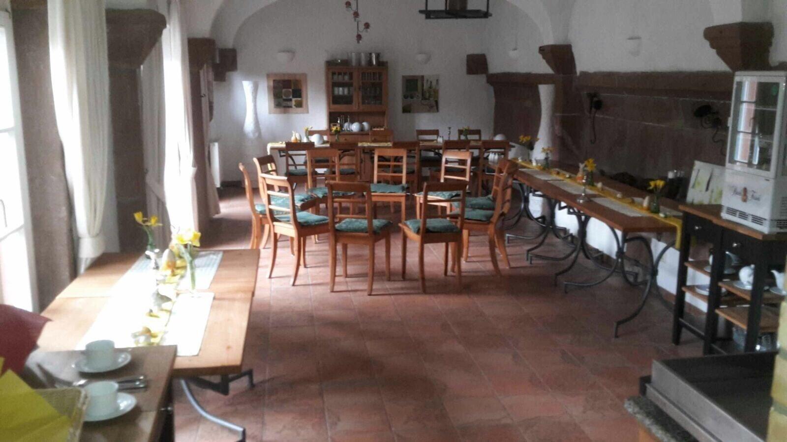 Sala de Reuniones Alter Winzerhof Weisenheim am Berg e.K.