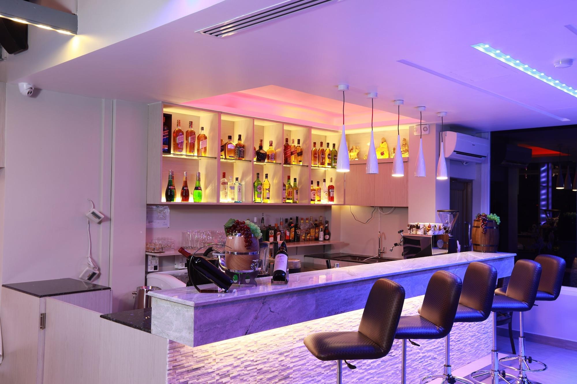 Bar/Salón Rose Palace Hotel Yangon