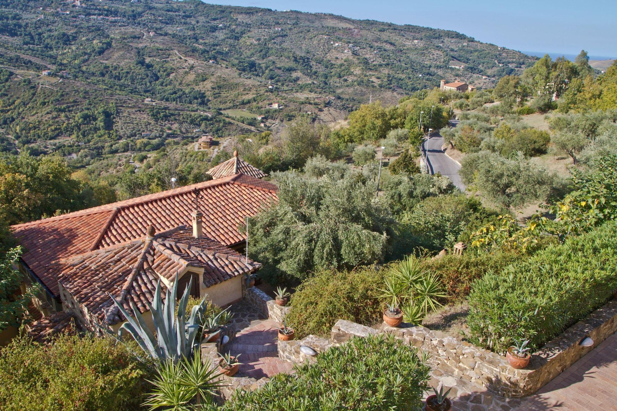 Vista Exterior Borgo Riccio