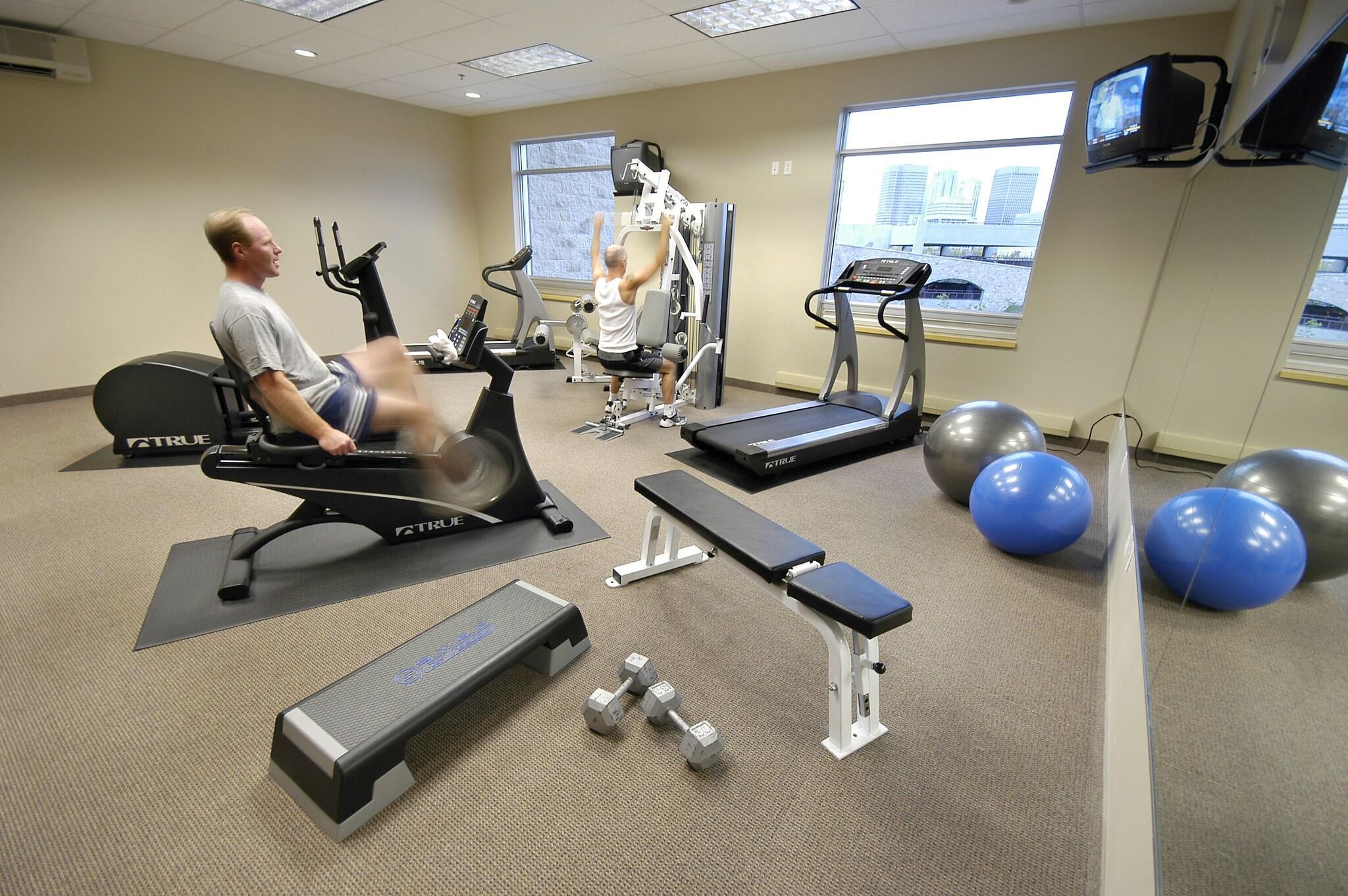 Gimnasio Inn At The Forks