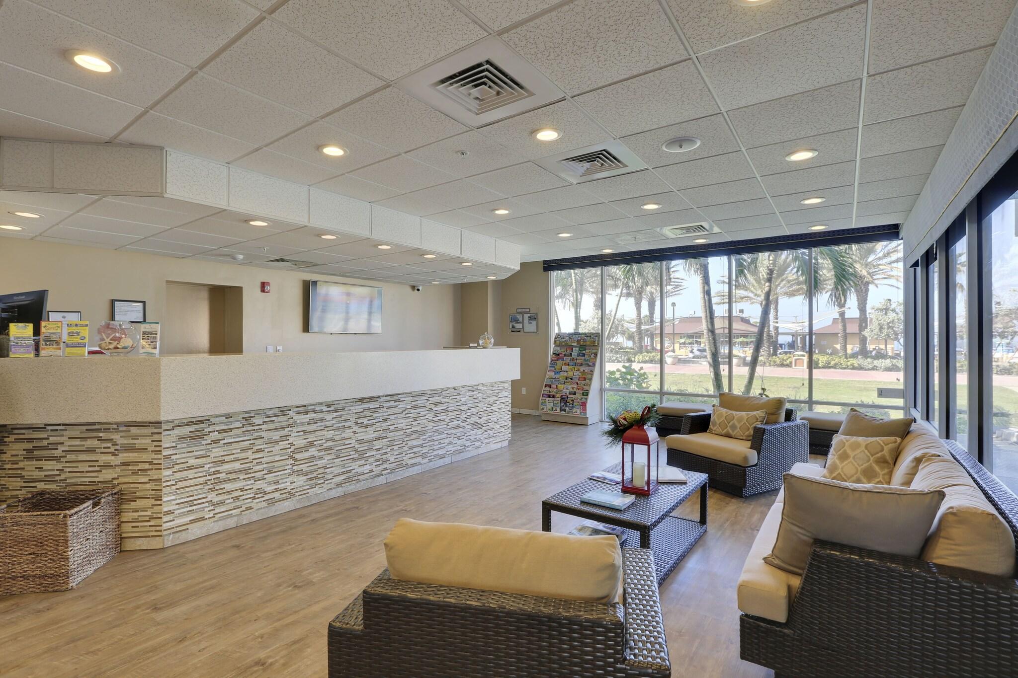 Vista Lobby The Beachview Inn Clearwater Beach