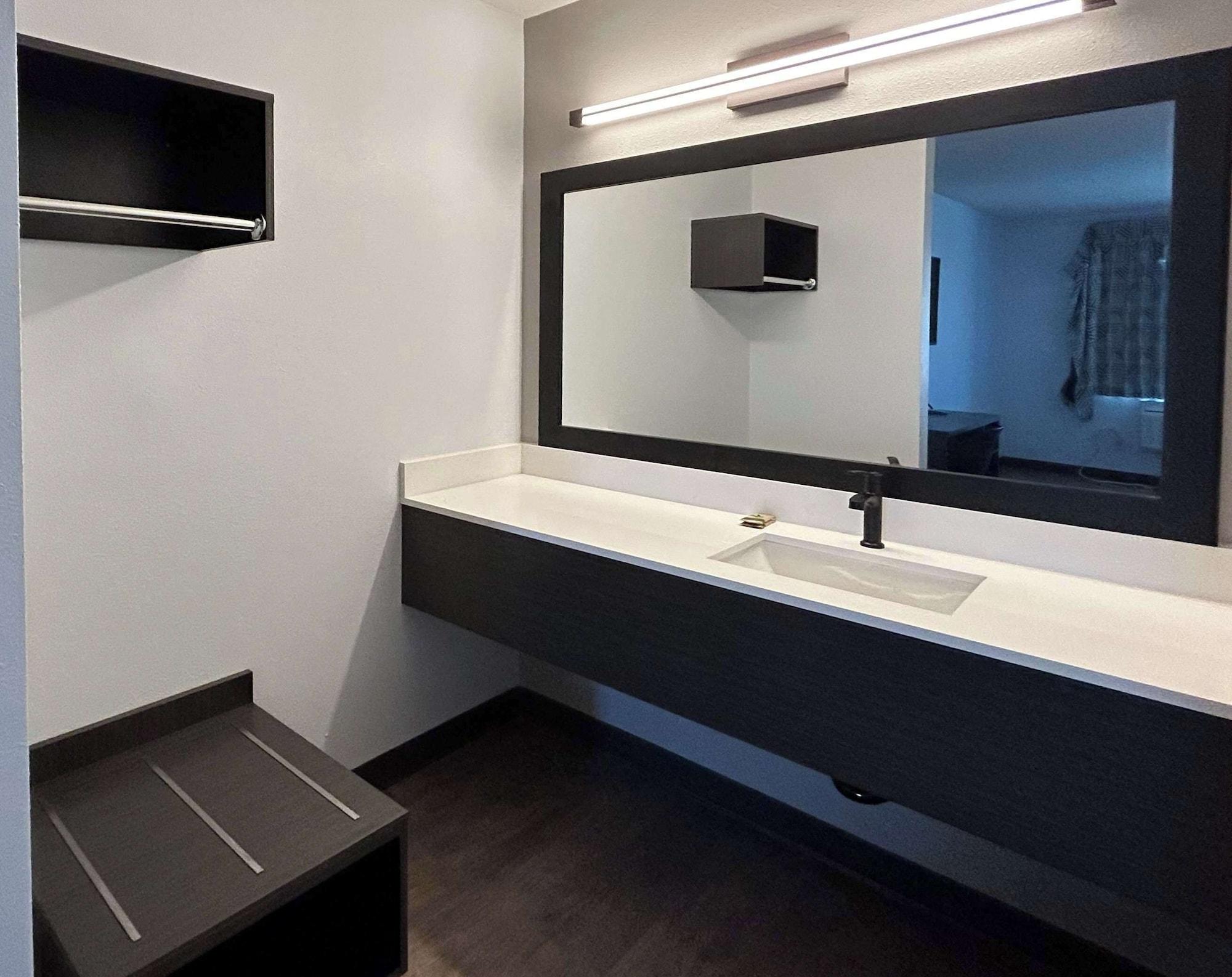 Equipamiento de Habitación Motel 6 Lake Elsinore, CA