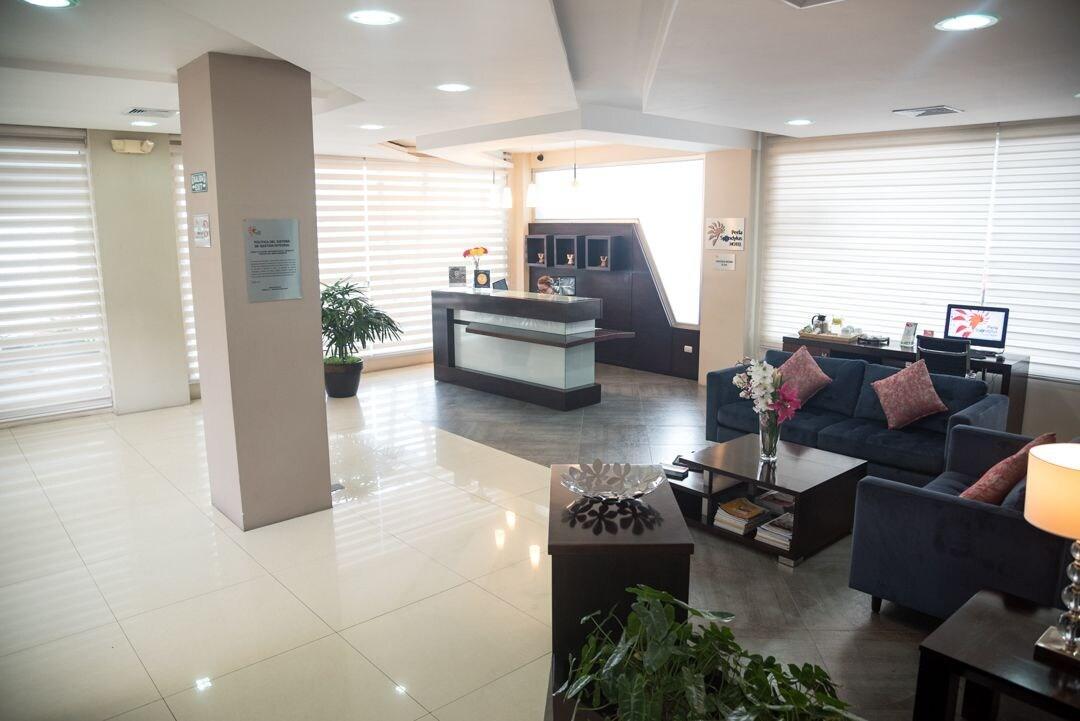 Vista Lobby Hotel Perla Spondylus