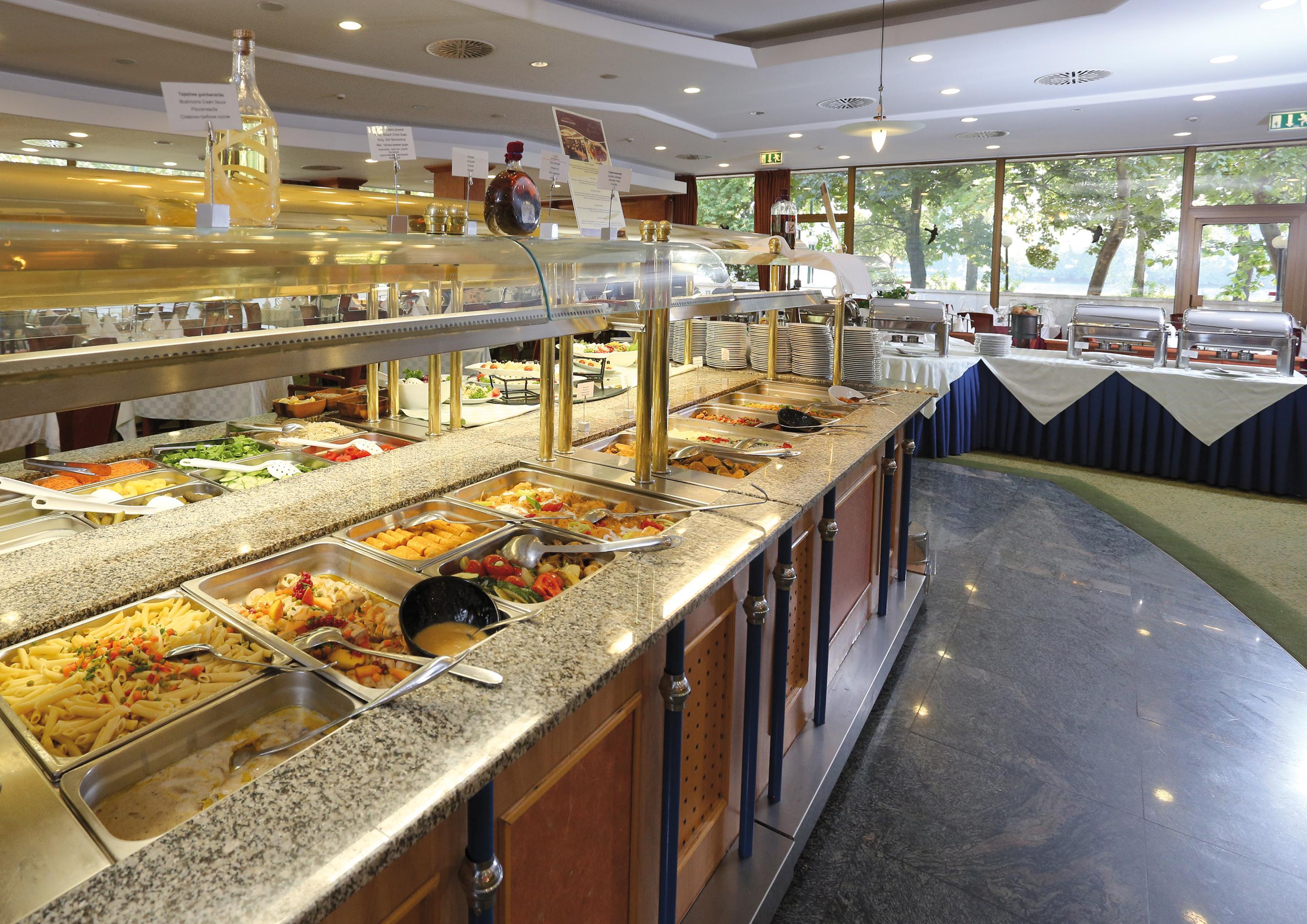 Restaurant Ensana Thermal Margaret Island