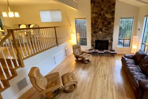 Alquiler Vacacional - Spacious Comfy Renovated 4 BR 3 bath, quiet location, convenient to 101/280