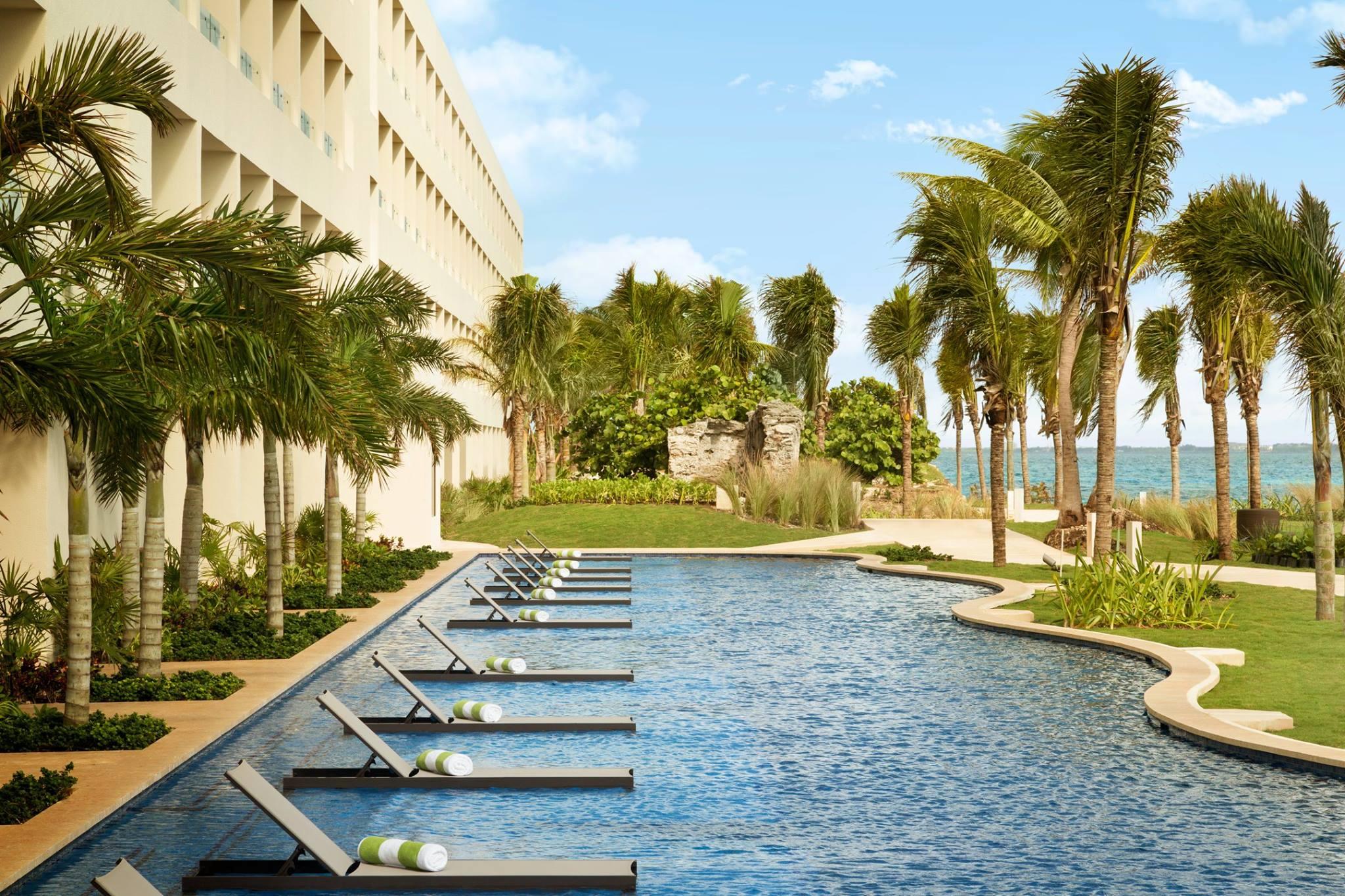 Vista Piscina Hyatt Ziva Cancun All Inclusive