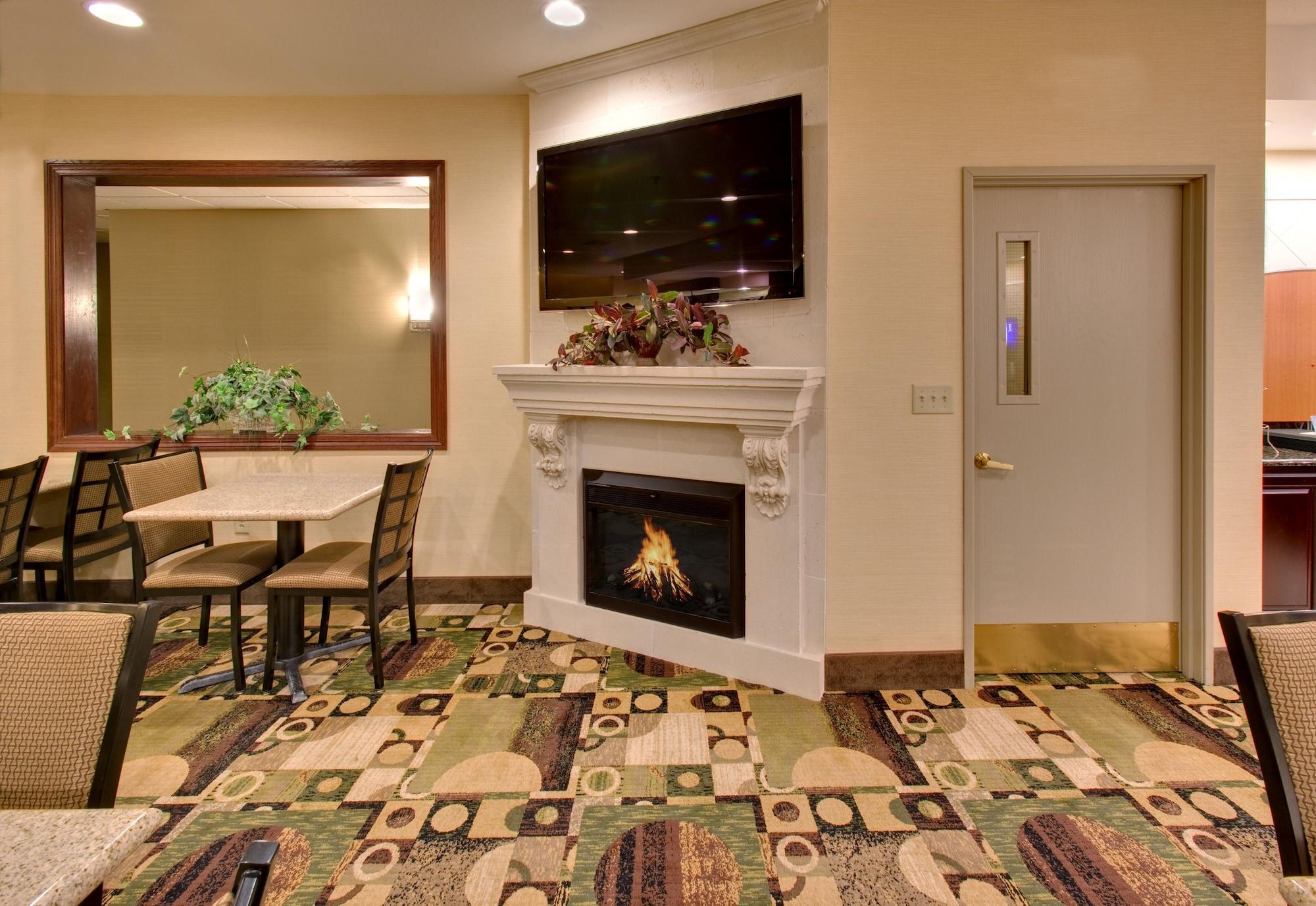 Vista Exterior Holiday Inn Express Hotel & Suites Pleasant Prairie-Kenosha by IHG