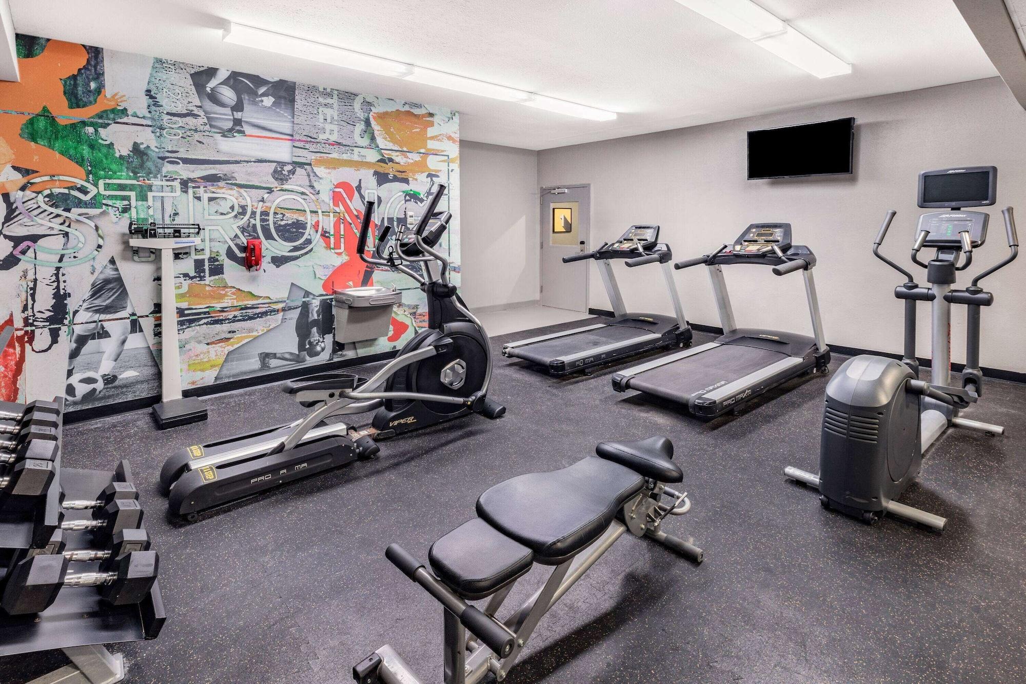 Gimnasio Hawthorn Extended Stay by Wyndham Ardmore