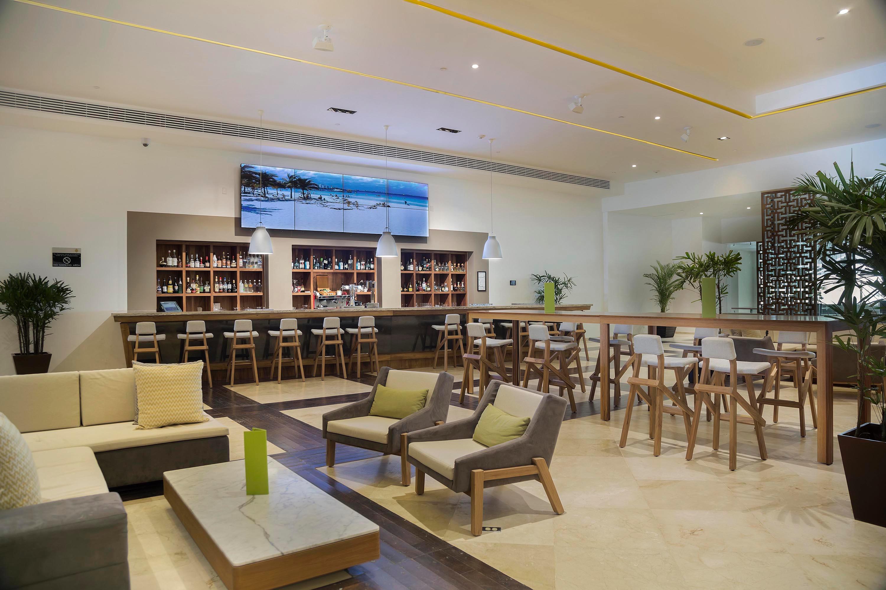 Bar/Salón Presidente InterContinental Cancun Resort