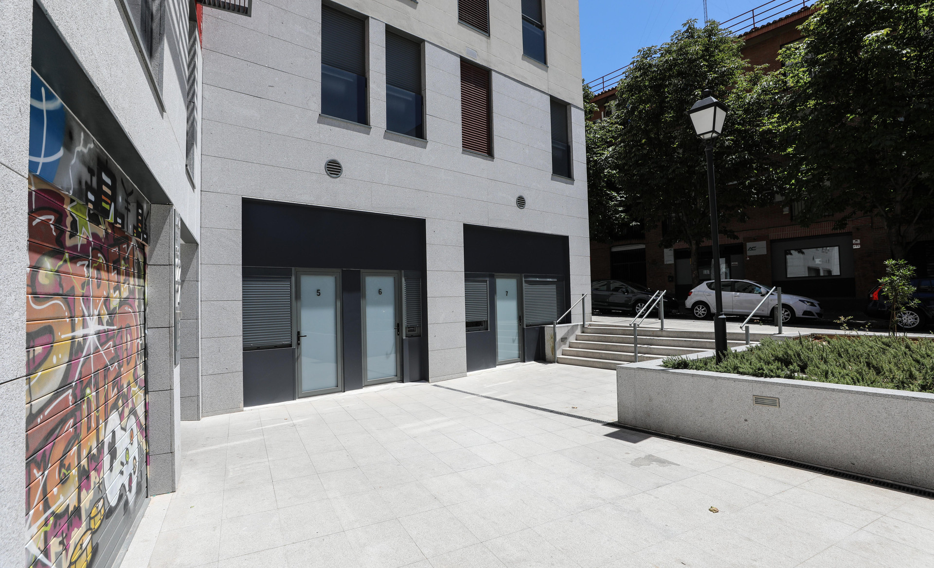 Vista Exterior Hostel MYD La Latina