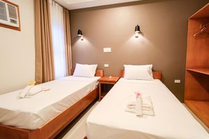 Alojamiento - Josefina's Tourist Inn