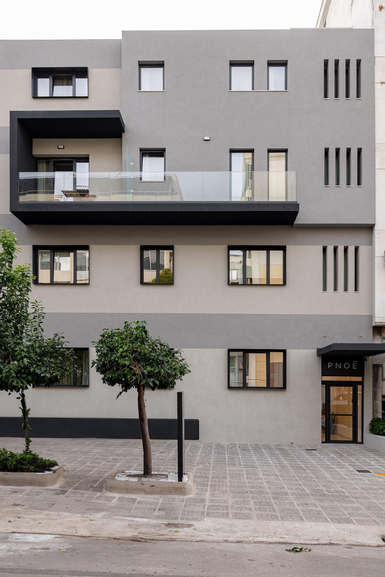 Varios Pnoe Urban Living