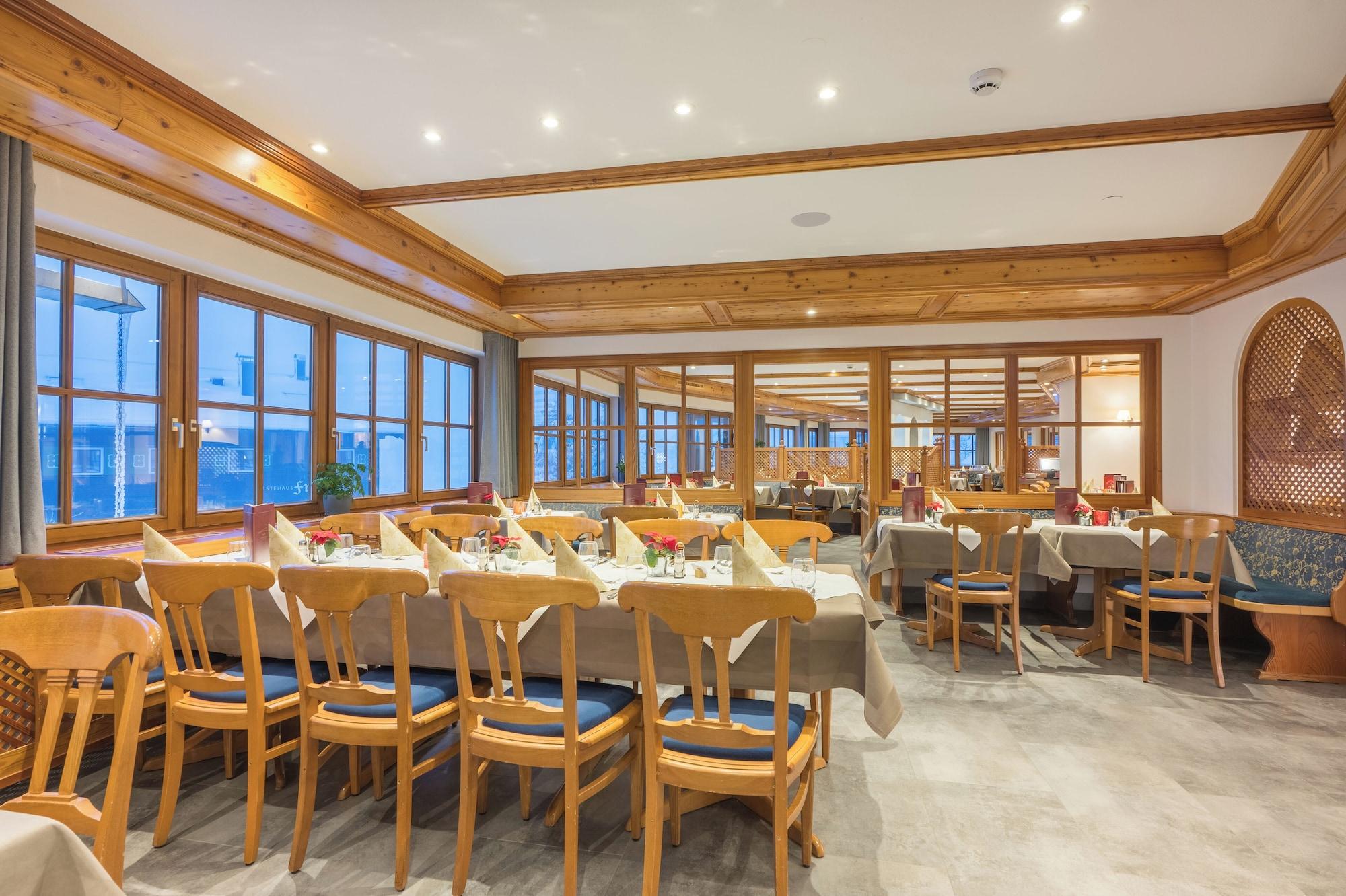 Restaurant IFA Alpenrose Hotel Kleinwalsertal