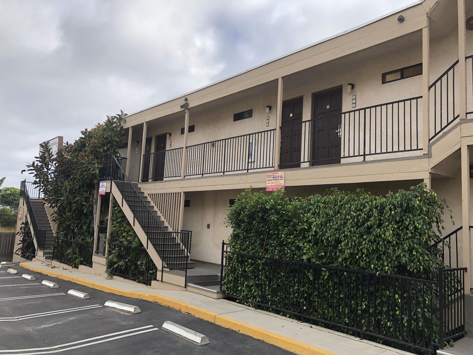 Vista Exterior Moonlight Beach Motel