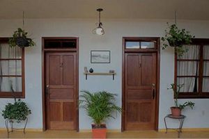 Alojamiento - La Ronda Downtown Hostel