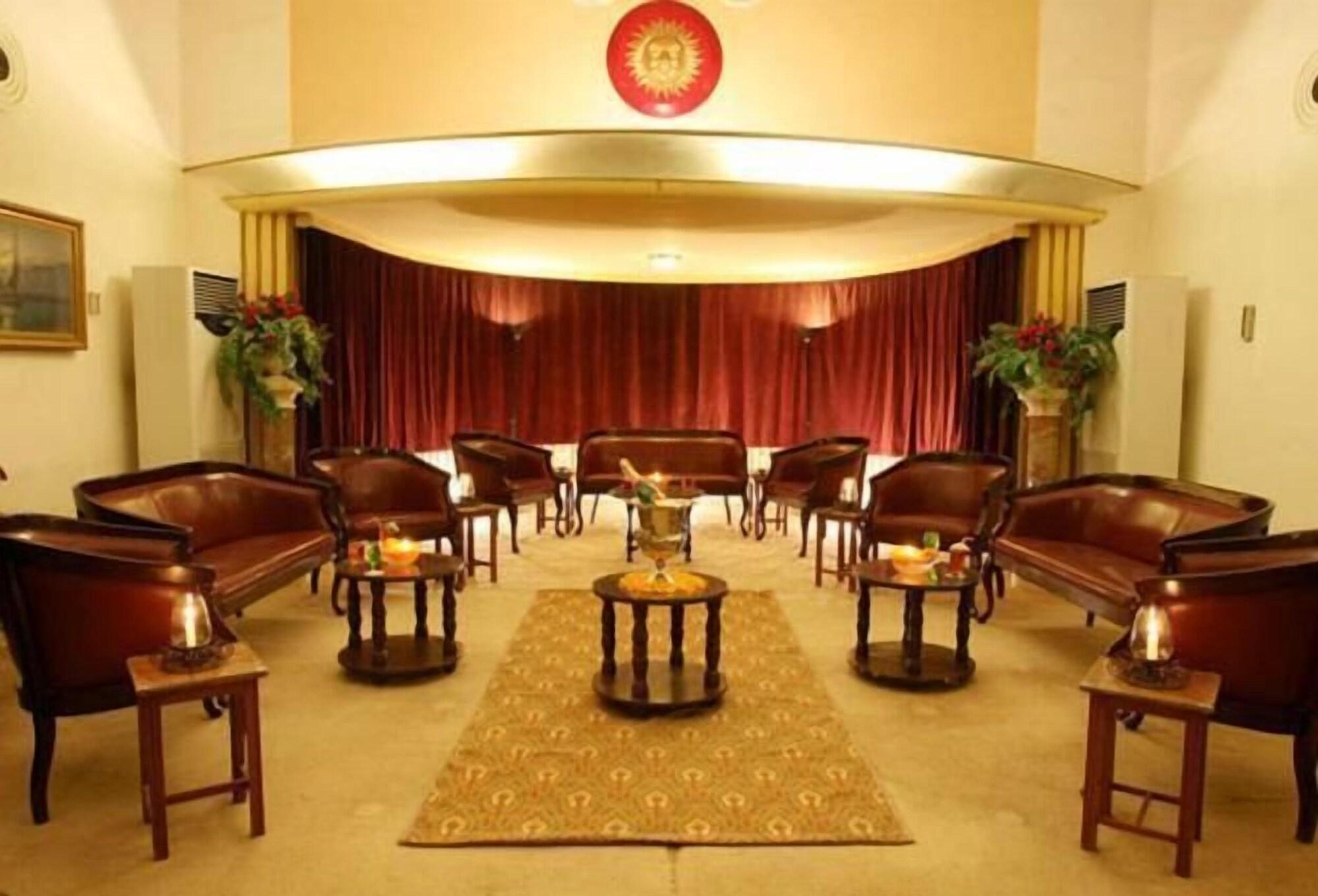 Vista Lobby Karni Bhawan Palace