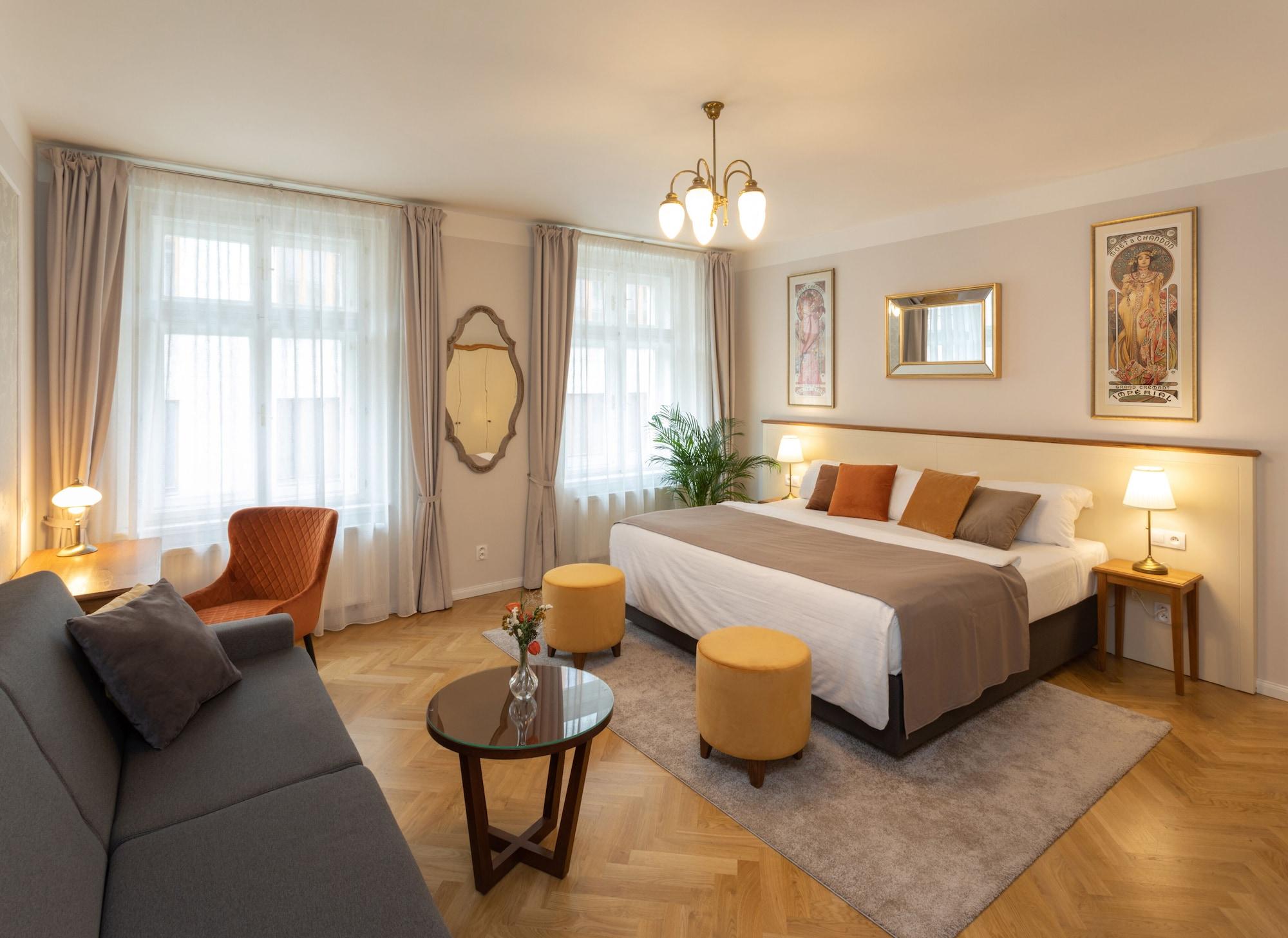 Varios SeNo 6 Apartments