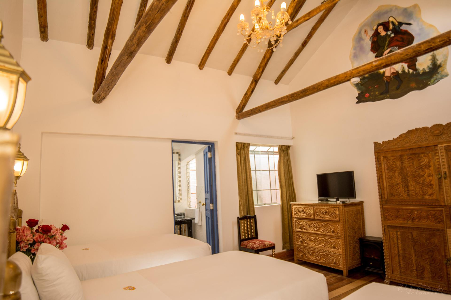 Varios El Truco Luxury Boutique