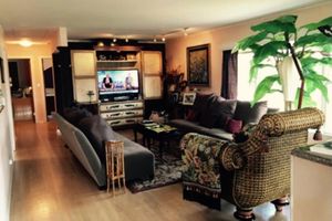 Alquiler Vacacional - Charming Lake Forest Country Estate