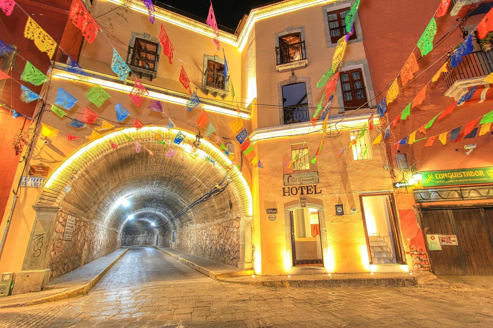 Vista Exterior Hotel Real Guanajuato