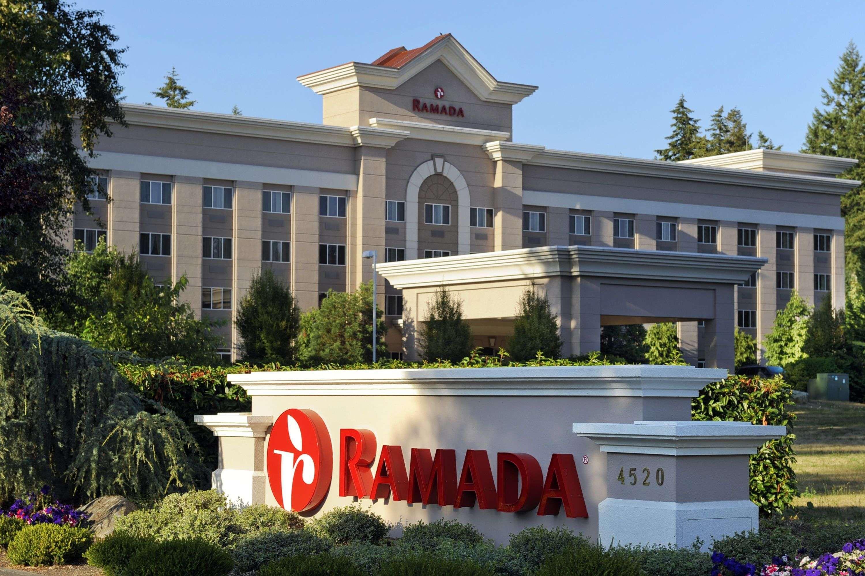 Vista Exterior Ramada by Wyndham Olympia