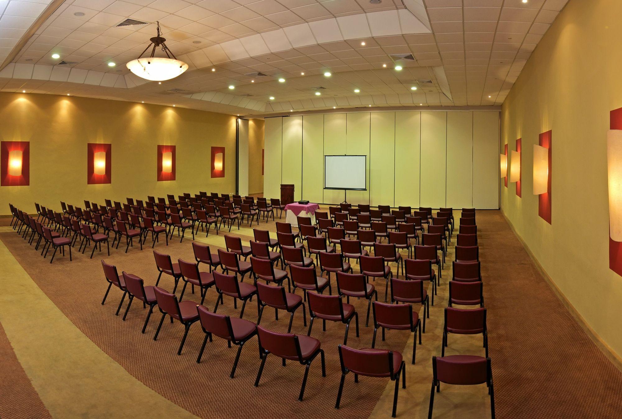 Sala de Reuniones Ocean Blue & Sand Beach Resort All Inclusive