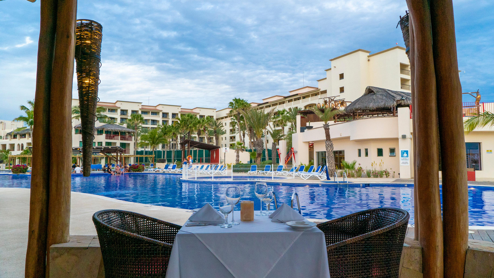 Restaurant Grand Decameron Los Cabos, A Trademark All-Inclusive Resort