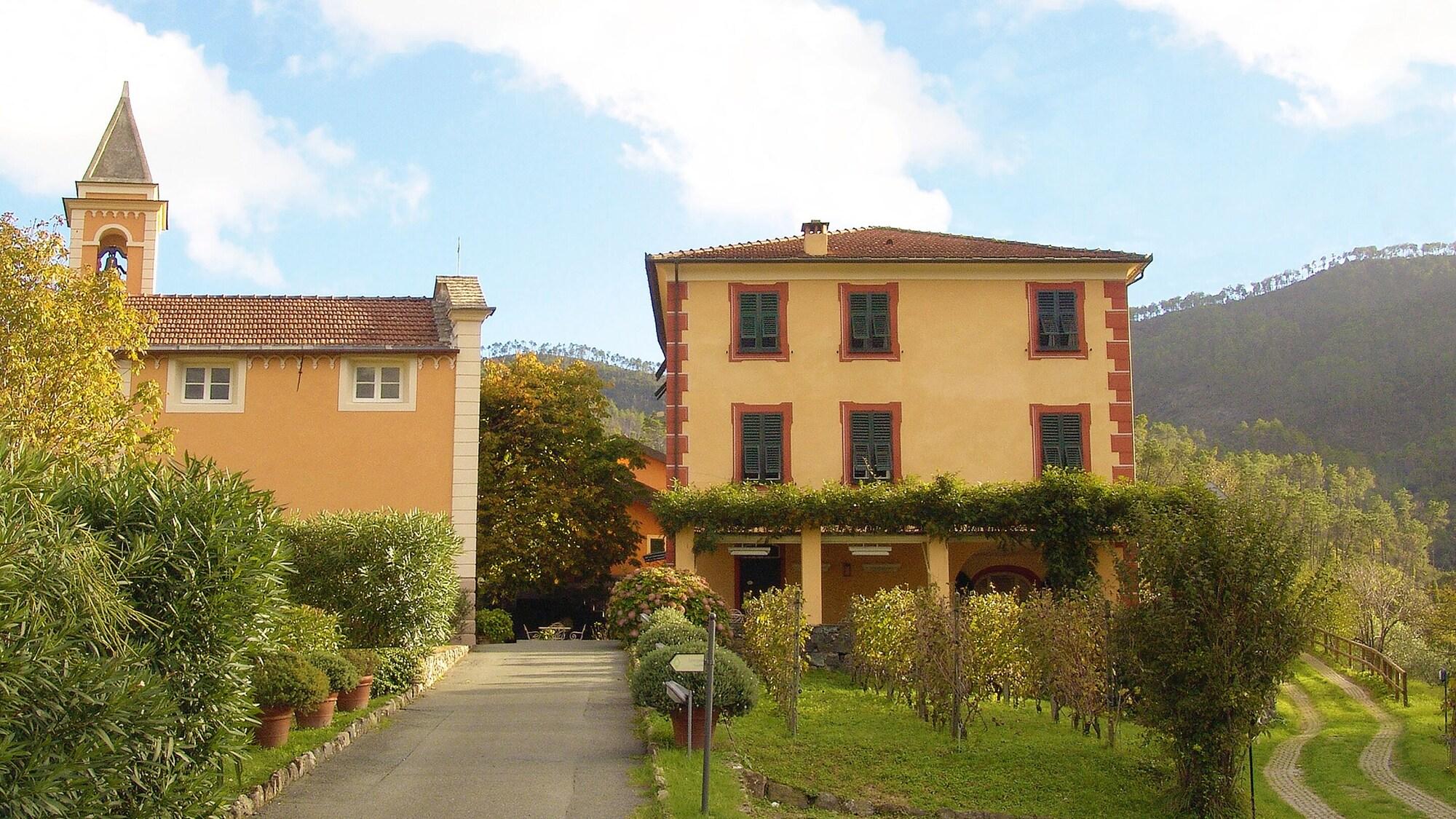 Vista Exterior Villanova - Nature & Wellness
