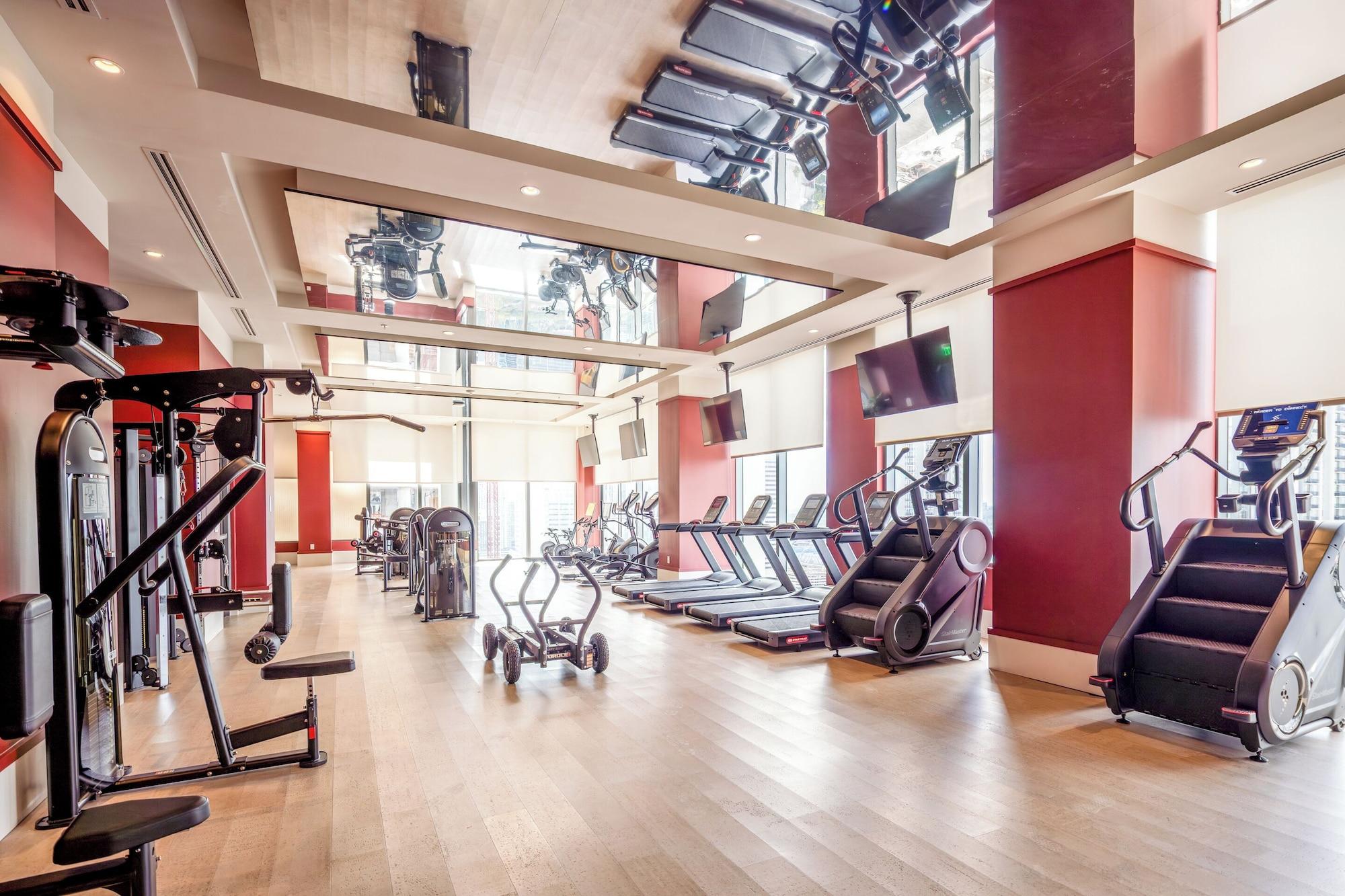 Gimnasio The Crosby Miami World Center