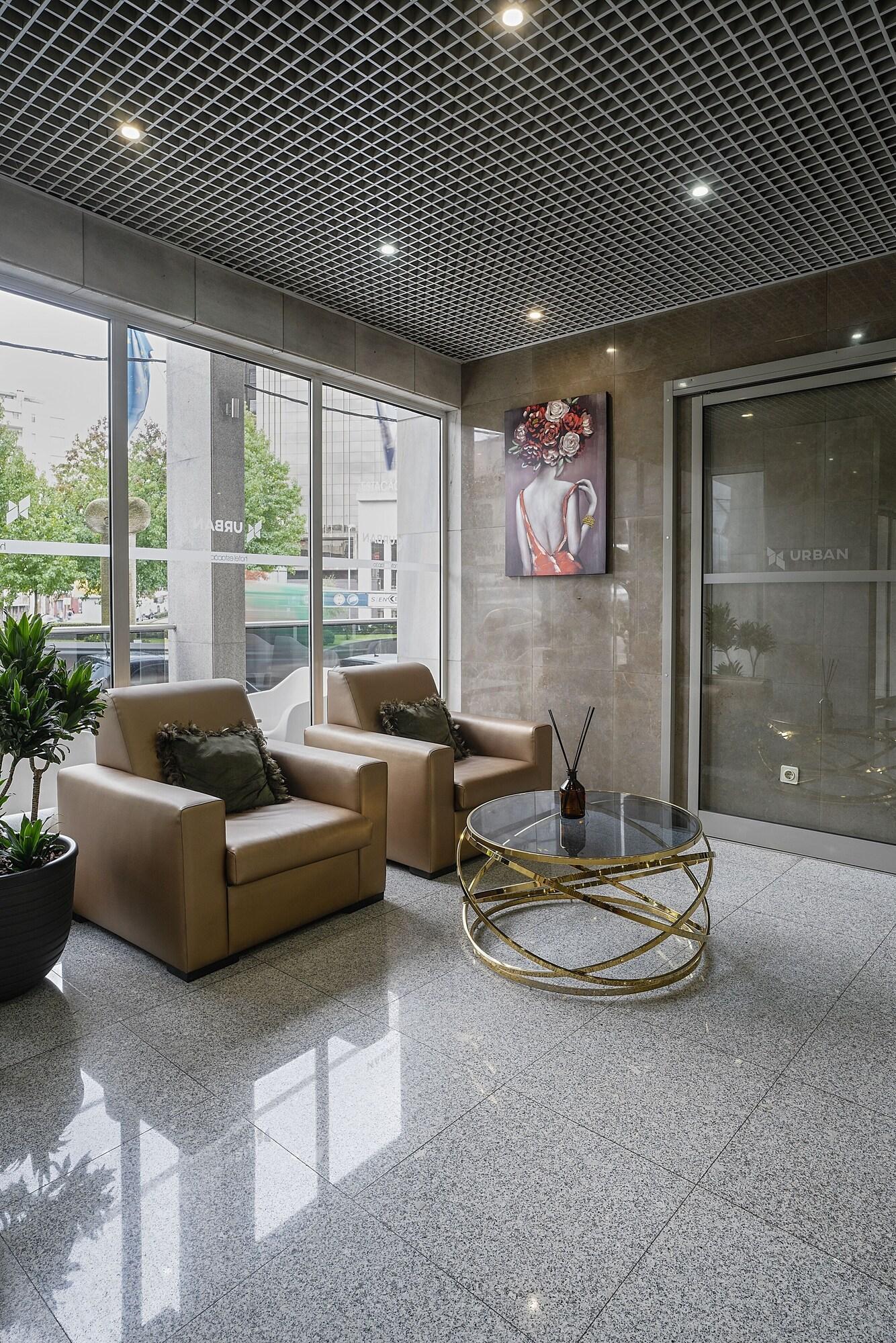 Vista Lobby Hotel Urban Estação