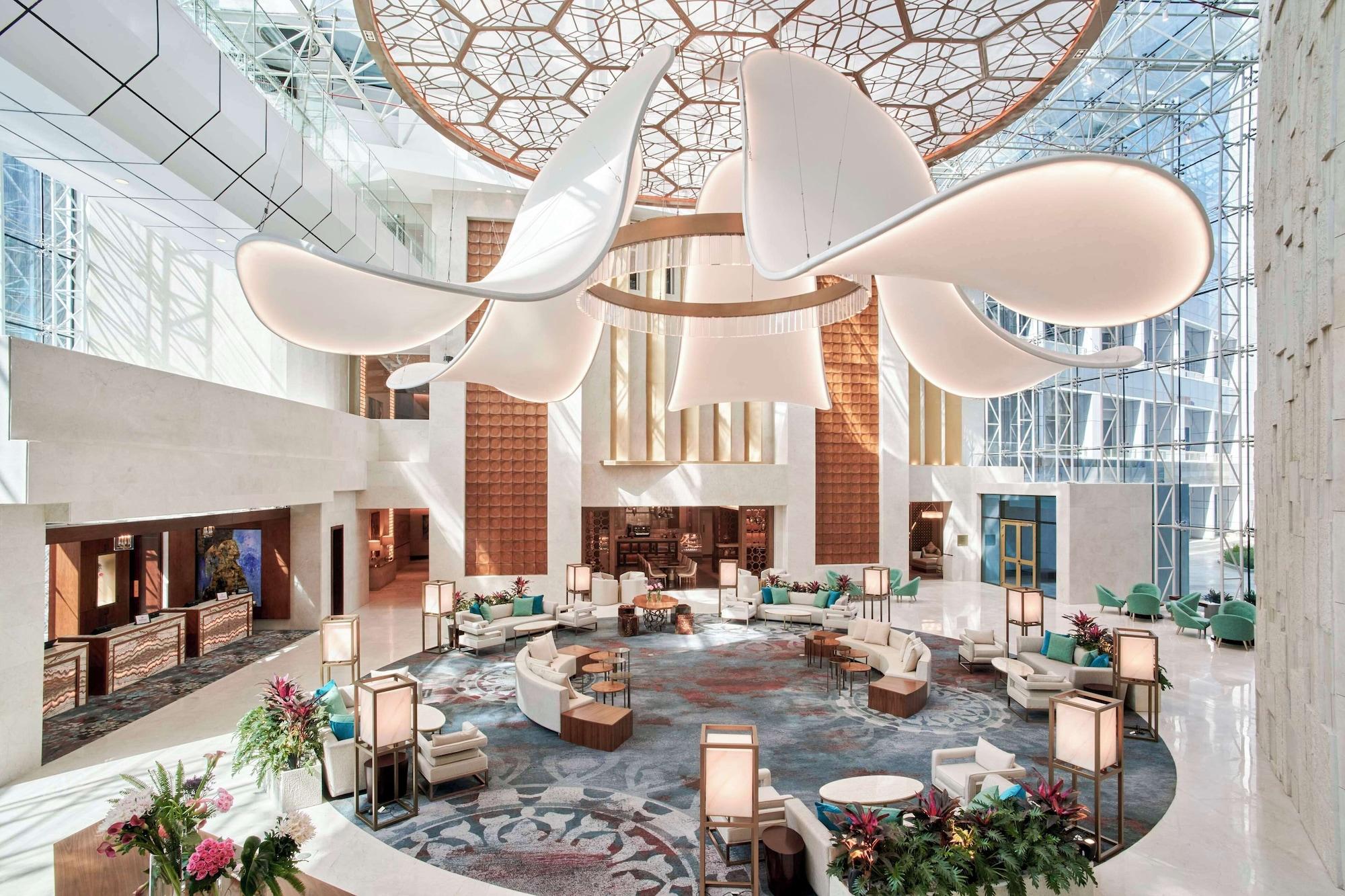 Vista Lobby Hilton Cairo Nile Maadi