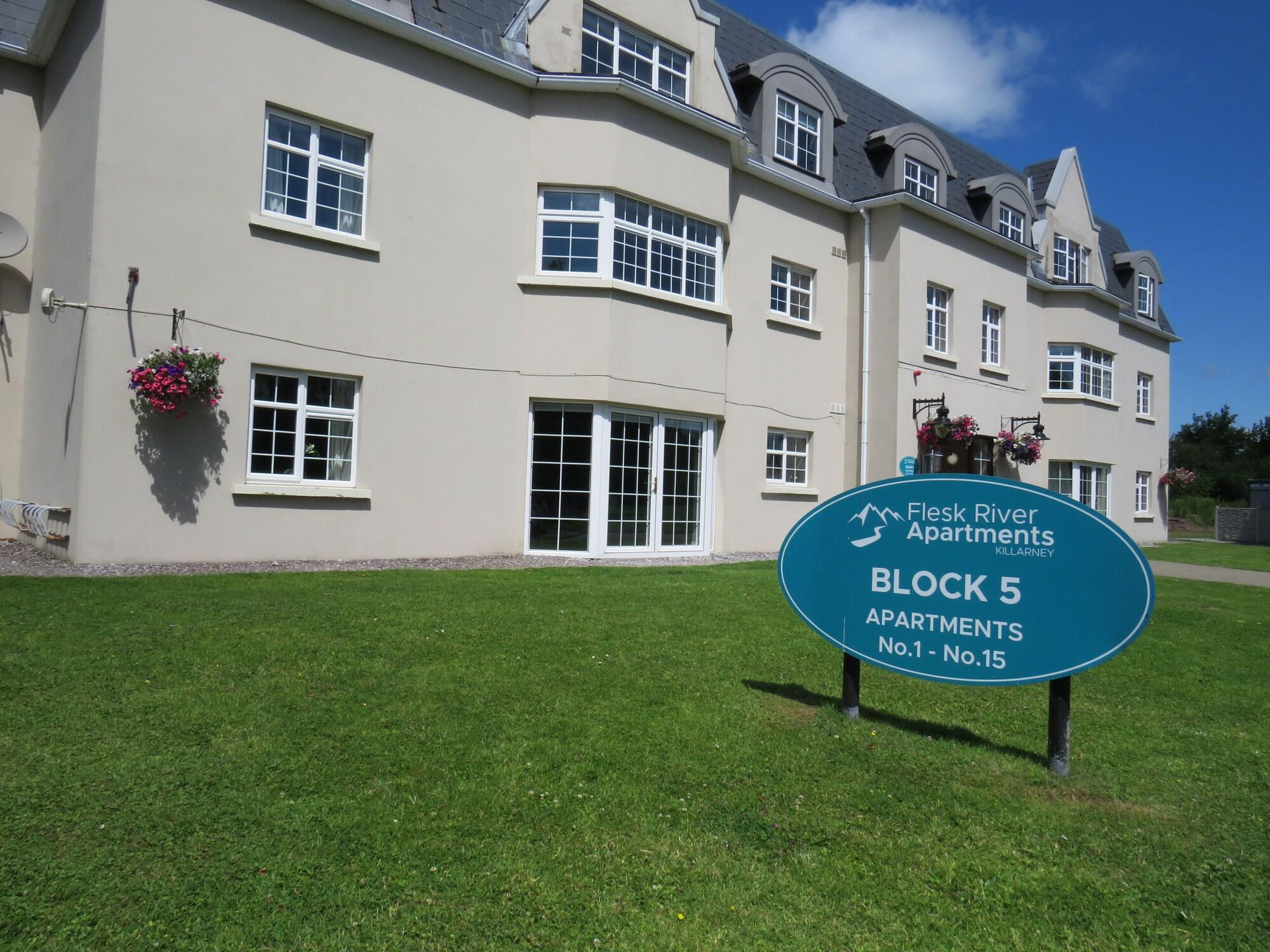 Vista Lobby The Flesk River Apartments